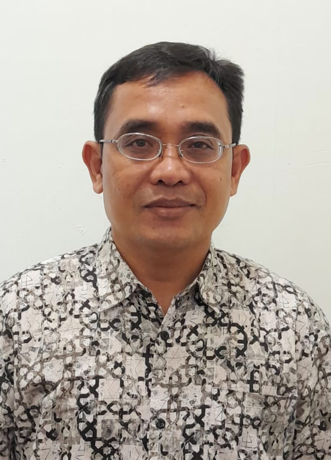 Dr. Fahrus Zaman Fadhly, M.Pd.